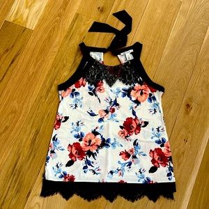 Beautiful floral, black lace, White House, Black market tank top